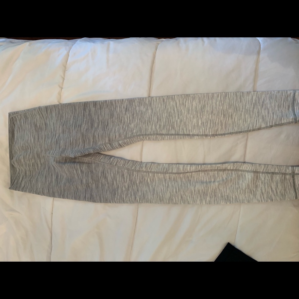 Lulu lemon leggings